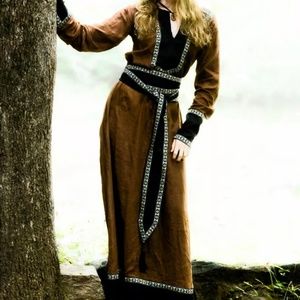 Medieval Fantasy dress with tunic, sash; halloween